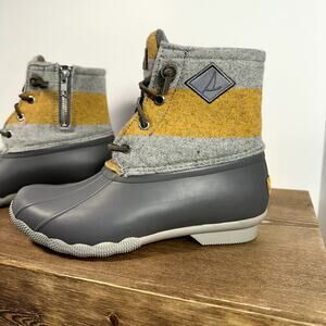 Sperry Saltwater Wool Embossed Duck Boot Womens 6M STS84373 Utility Gorpcore